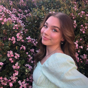 Meet your Posher, Marilyn